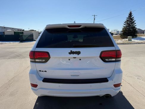 Used 2018 Jeep Grand Cherokee Altitude image 6