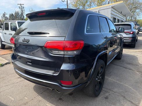 Used 2015 Jeep Grand Cherokee Altitude AWD/4WD image 6