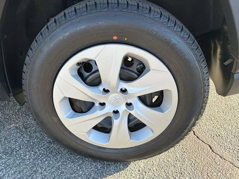 Certified 2025 Toyota RAV4 LE FWD image 30
