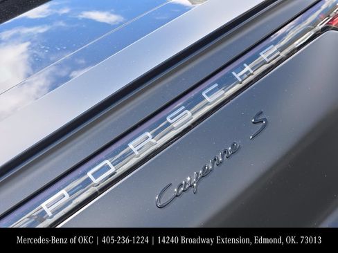 Used 2023 Porsche Cayenne S AWD/4WD image 8