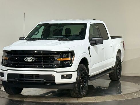 New 2026 Ford F150 XLT w/ XLT Black Appearance Package AWD/4WD image 5