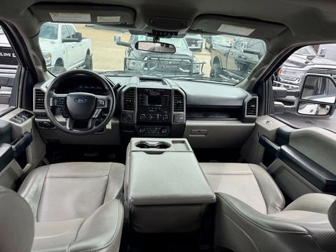 Used 2022 Ford F550 4x4 Crew Cab Super Duty w/ Power Equipment Group image 16