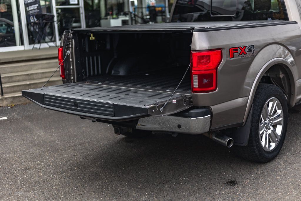 Used 2018 Ford F150 Lariat w/ Equipment Group 502A Luxury AWD/4WD image 8