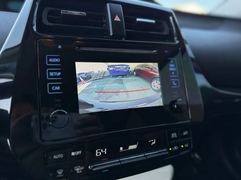 Used 2017 Toyota Prius Two w/ Carpet Mat Package image 26