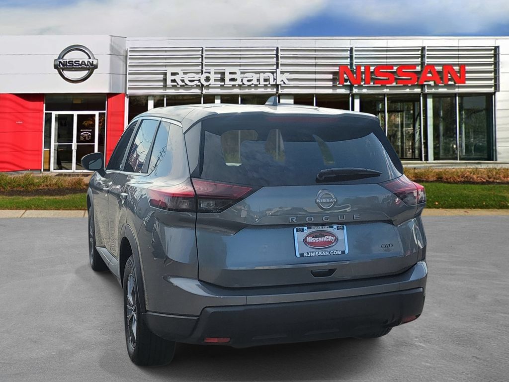 Used 2026 Nissan Rogue SV AWD/4WD image 6