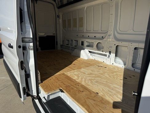 Used 2026 Ford Transit 350 148 High Roof Extended image 25