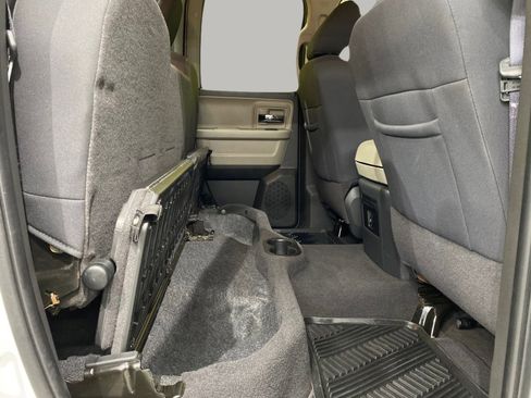 Used 2012 RAM 1500 Big Horn image 24