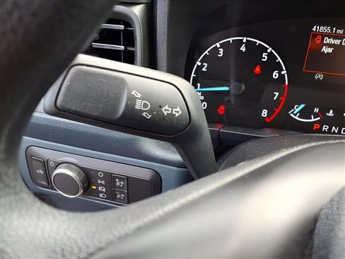 Used 2022 Ford Maverick XL image 17