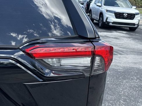 Used 2025 Toyota RAV4 XLE w/ Convenience Package image 16