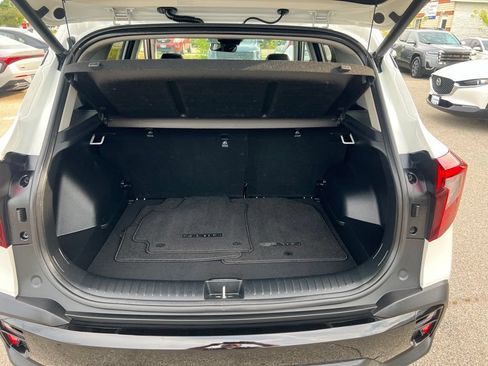 Certified 2025 Kia Seltos EX w/ EX Sunroof Package AWD/4WD image 12