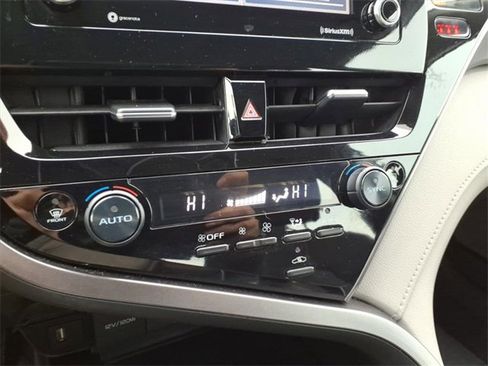 Certified 2023 Toyota Camry LE image 21