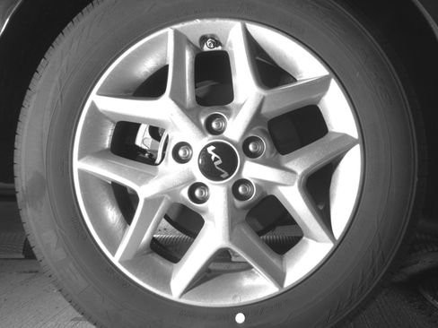 Used 2025 Kia Soul LX w/ LX Technology Package image 15