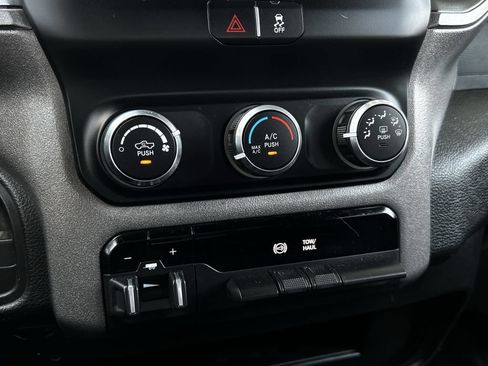 Used 2022 RAM 2500 Tradesman AWD/4WD image 21