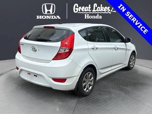 Used 2013 Hyundai Accent GS FWD image 7