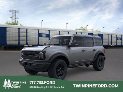New 2025 Ford Bronco Big Bend w/ Black Appearance Package