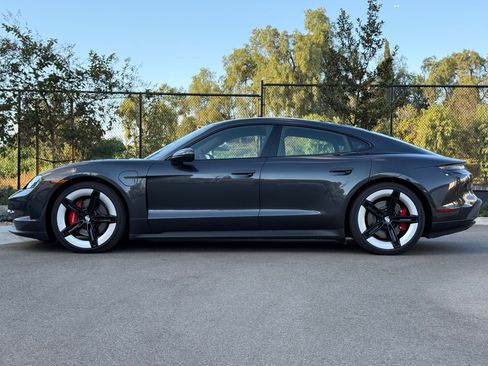 New 2025 Porsche Taycan 4S AWD/4WD image 2