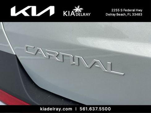 New 2026 Kia Carnival EX FWD image 10