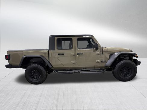 Used 2020 Jeep Gladiator Sport w/ Quick Order Package 24S image 8