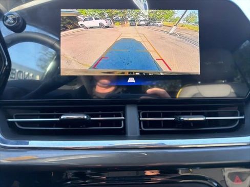 Used 2026 Chevrolet Trax ACTIV w/ Driver Confidence Package image 15