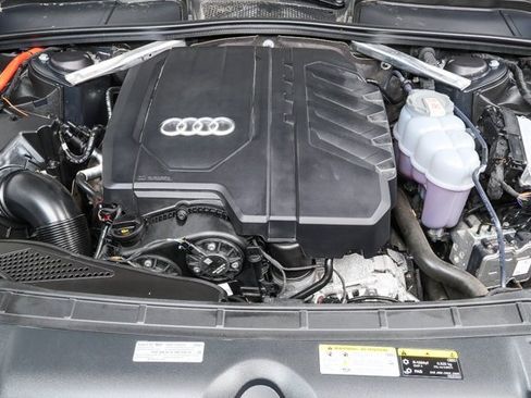Used 2023 Audi A4 2.0T Premium Plus w/ Premium Plus Package image 33