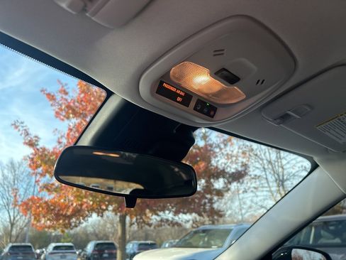 Used 2025 Chevrolet Trax ACTIV w/ Driver Confidence Package image 21