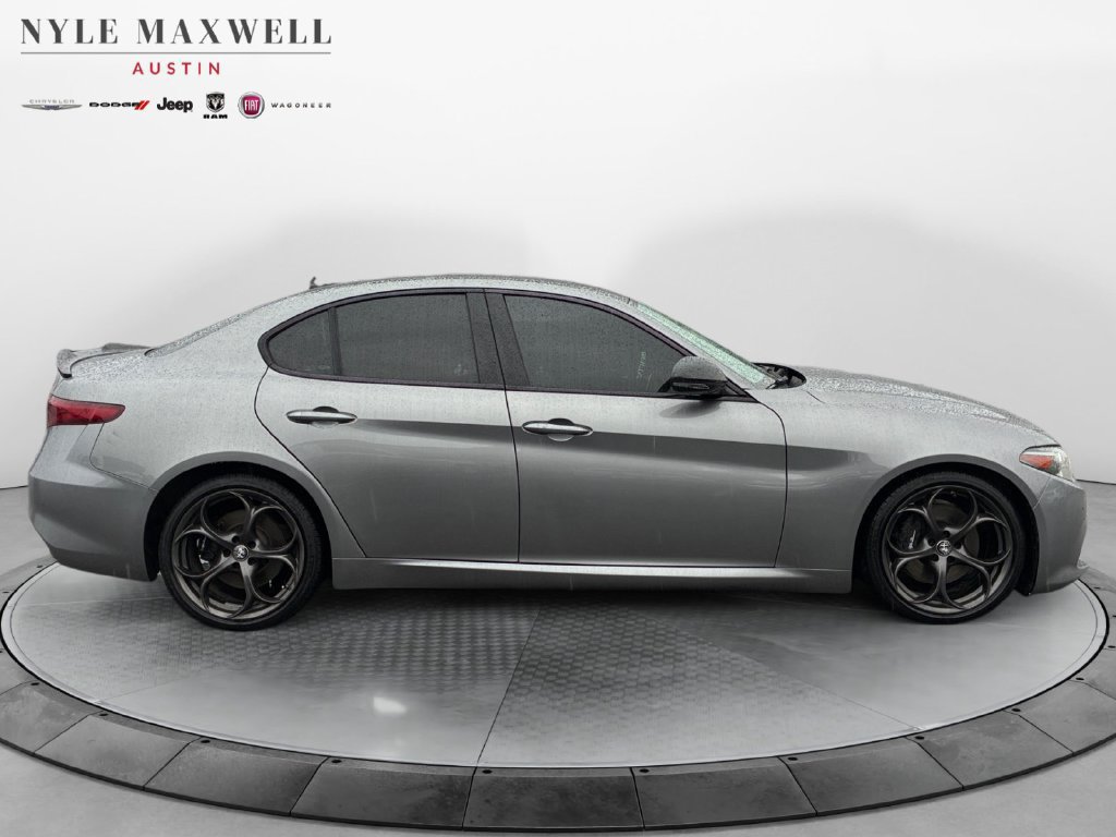 Used 2020 Alfa Romeo Giulia Ti Sport w/ Quick Order Package 22U Sport RWD image 17
