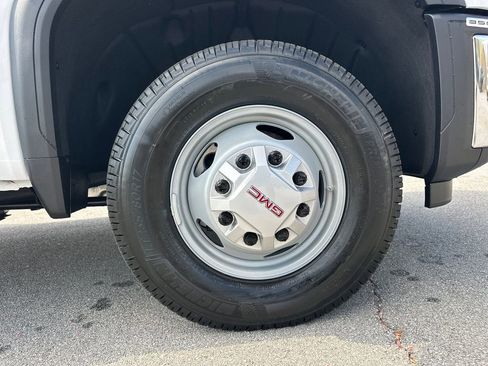 New 2026 GMC Sierra 3500 Pro image 13