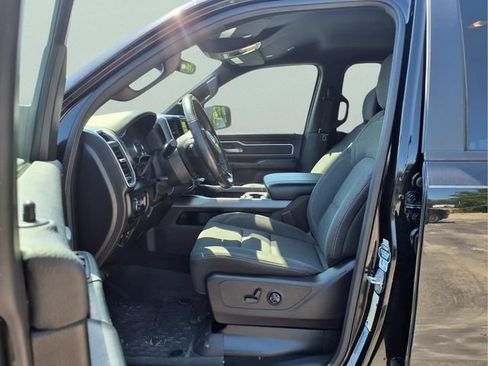 Used 2019 RAM 1500 Big Horn AWD/4WD image 16