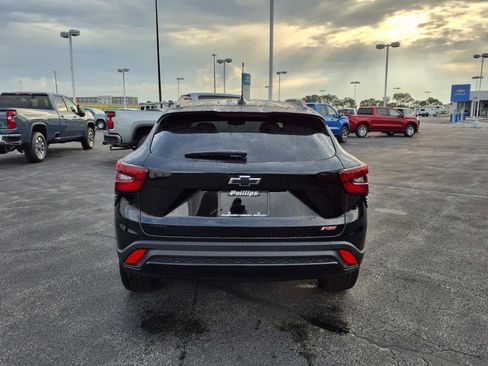 New 2025 Chevrolet Trax RS w/ Driver Confidence Package image 5