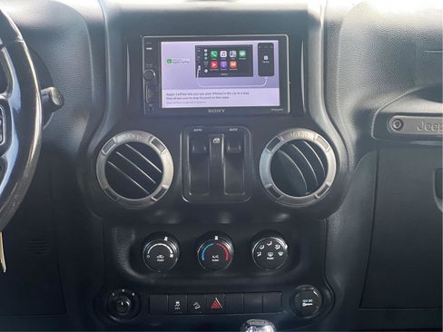 Used 2012 Jeep Wrangler Sport image 4