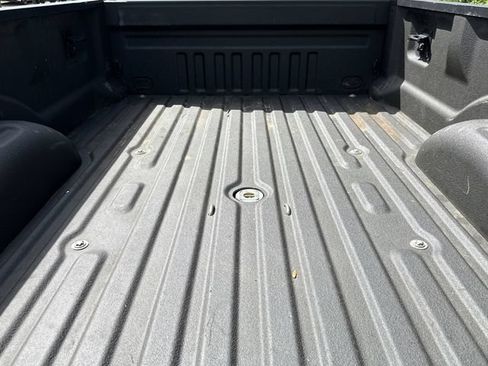 Used 2022 Ford F250 XLT w/ XLT Value Package AWD/4WD image 8