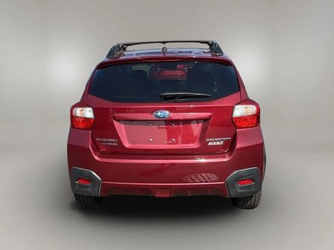 Used 2017 Subaru Crosstrek 2.0i Premium image 4