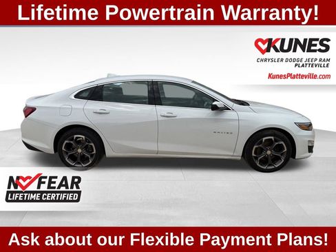 Used 2022 Chevrolet Malibu LT FWD image 3