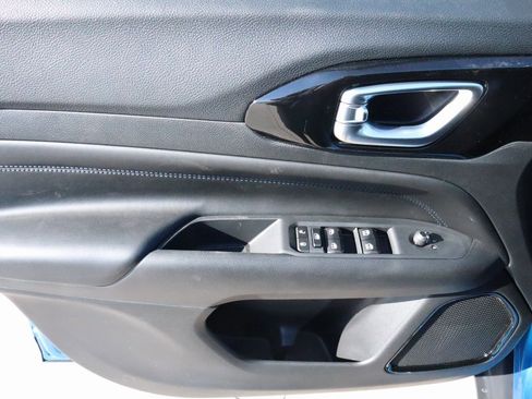 New 2026 Jeep Compass Latitude image 15