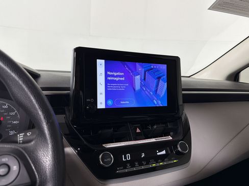 Used 2024 Toyota Corolla LE FWD image 19