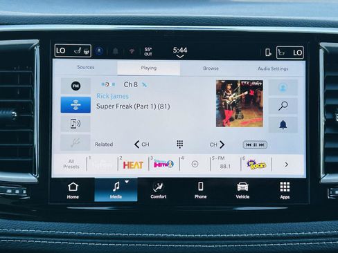 New 2026 Chrysler Pacifica Select w/ Quick Order Package 2EV image 23