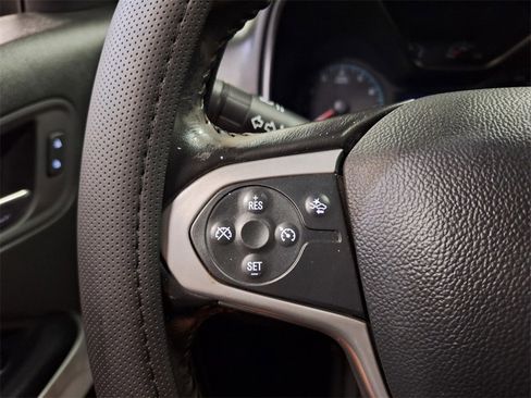 Used 2022 Chevrolet Colorado LT w/ Fleet Safety Package image 20