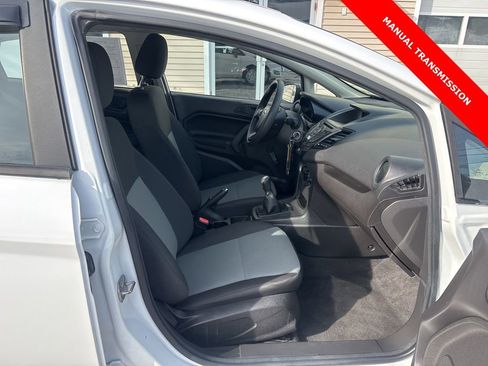 Used 2016 Ford Fiesta S image 25