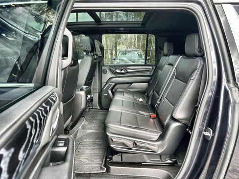 Certified 2023 GMC Yukon XL Denali w/ Denali Reserve Package image 25