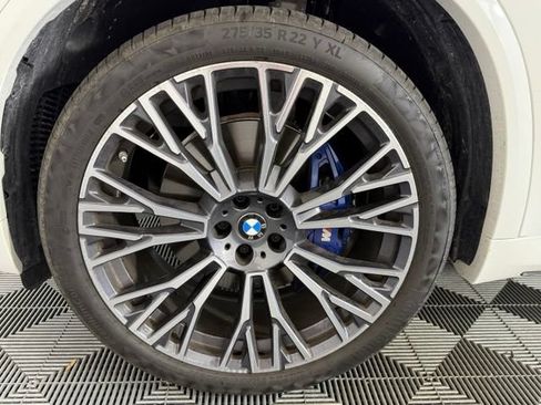 Used 2026 BMW X5 xDrive40i w/ M Sport Package AWD/4WD image 12
