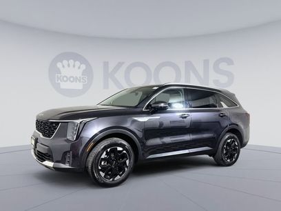 Used 2025 Kia Sorento S
