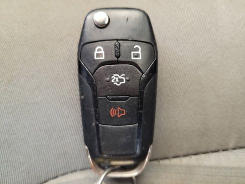 Used 2016 Ford Fusion S FWD image 32