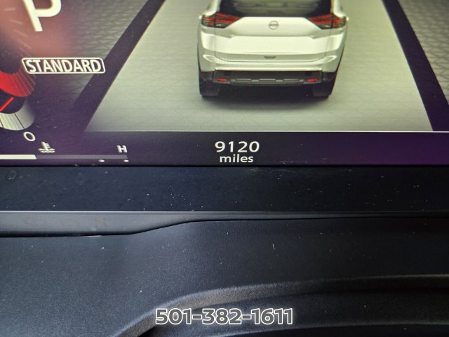 Certified 2025 Nissan Rogue SL FWD image 30