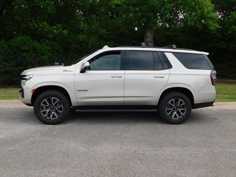 Certified 2023 Chevrolet Tahoe Z71 w/ Z71 Off-Road Package AWD/4WD image 2