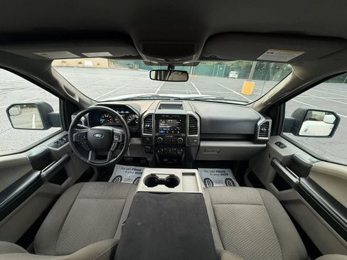 Used 2016 Ford F150 XLT w/ Equipment Group 302A Luxury AWD/4WD image 21