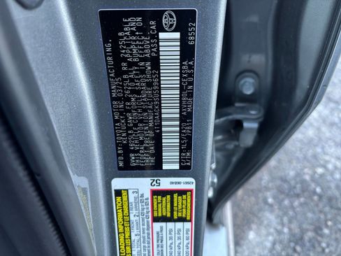 Used 2025 Toyota Camry SE image 29