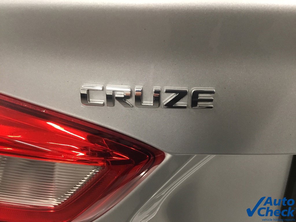 Used 2019 Chevrolet Cruze LS w/ LS Fleet Convenience Package FWD image 14