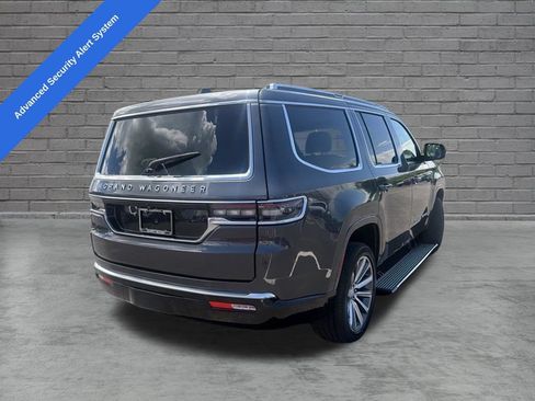 Used 2022 Jeep Grand Wagoneer Series II w/ Convenience Group III AWD/4WD image 8