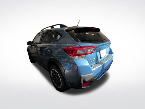 Used 2023 Subaru Crosstrek 2.0i image 3