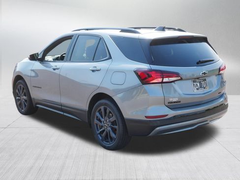 Used 2024 Chevrolet Equinox RS w/ RS Leather Package AWD/4WD image 5